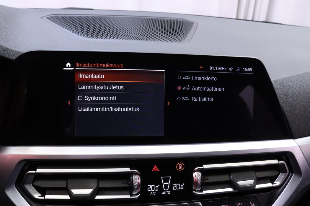 BMW 320 2019