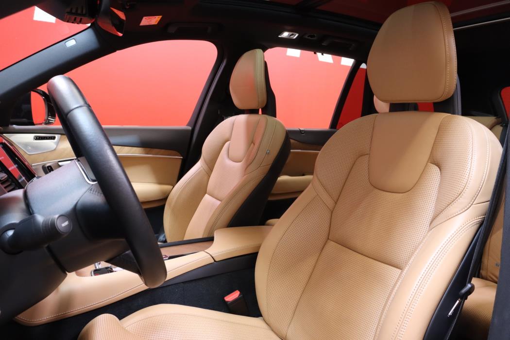 VOLVO XC90 2018