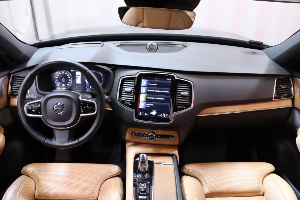 VOLVO XC90 2018