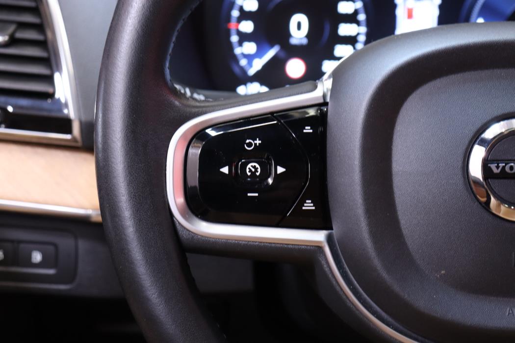 VOLVO XC90 2018