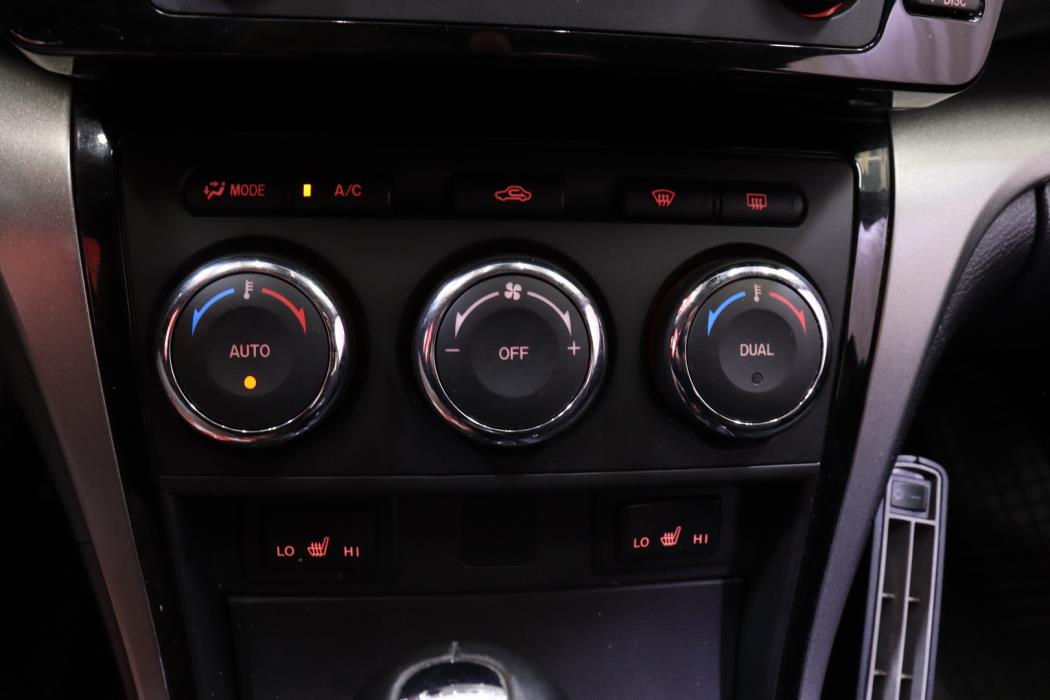MAZDA 6 2010