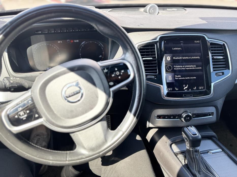 VOLVO XC90 2017