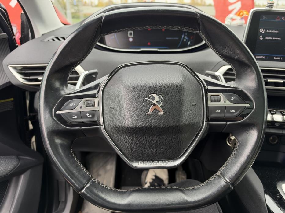 PEUGEOT 3008 2017