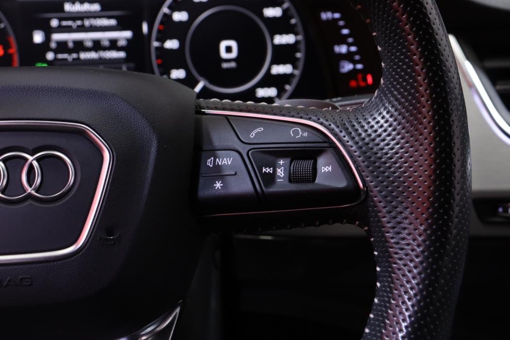 AUDI Q7 2018