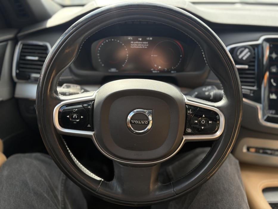 VOLVO XC90 2019