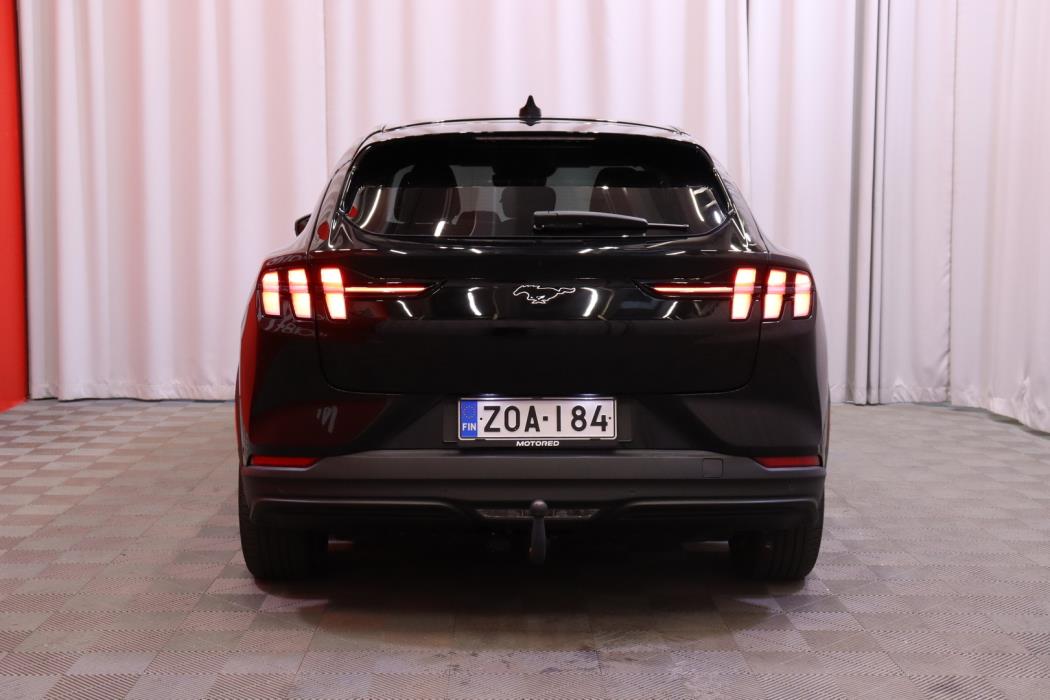 FORD Mustang Mach-E 2022
