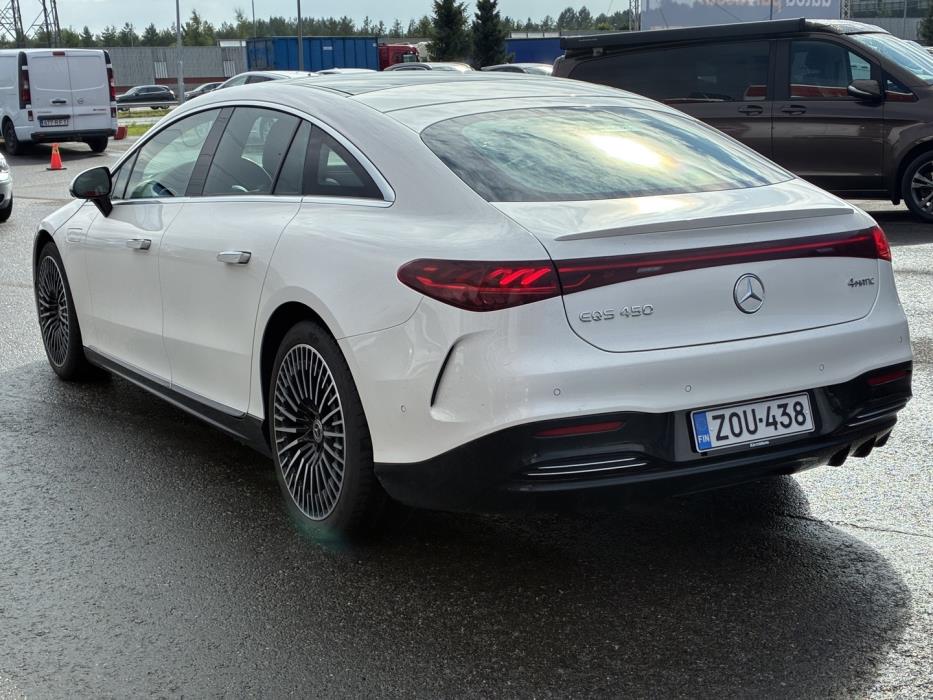 MERCEDES-BENZ EQS 2023