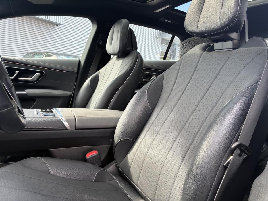MERCEDES-BENZ EQS 2023