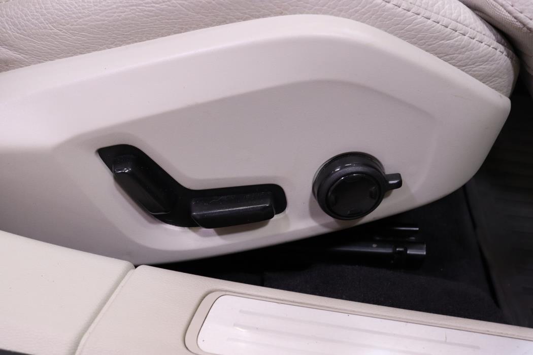 VOLVO V60 Cross Country 2023