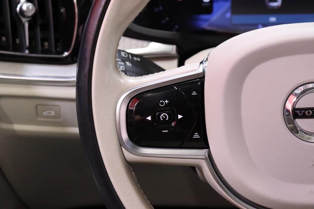 VOLVO V60 Cross Country 2023