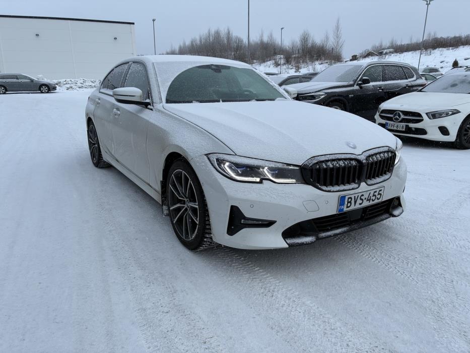 BMW 320 2019
