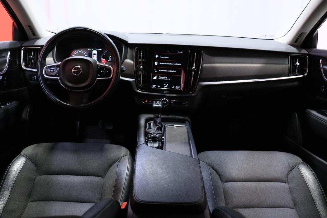 VOLVO V90 Cross Country 2019