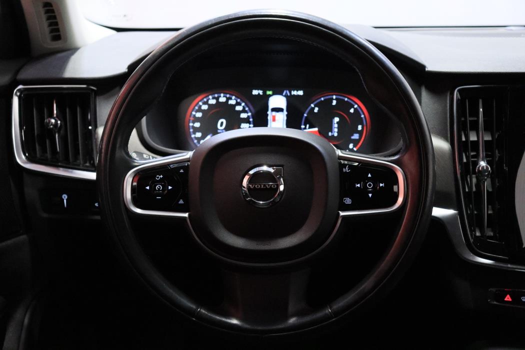 VOLVO V90 Cross Country 2019