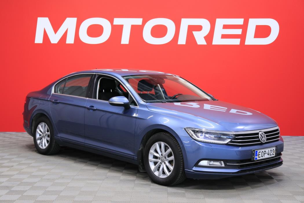VOLKSWAGEN Passat 2017