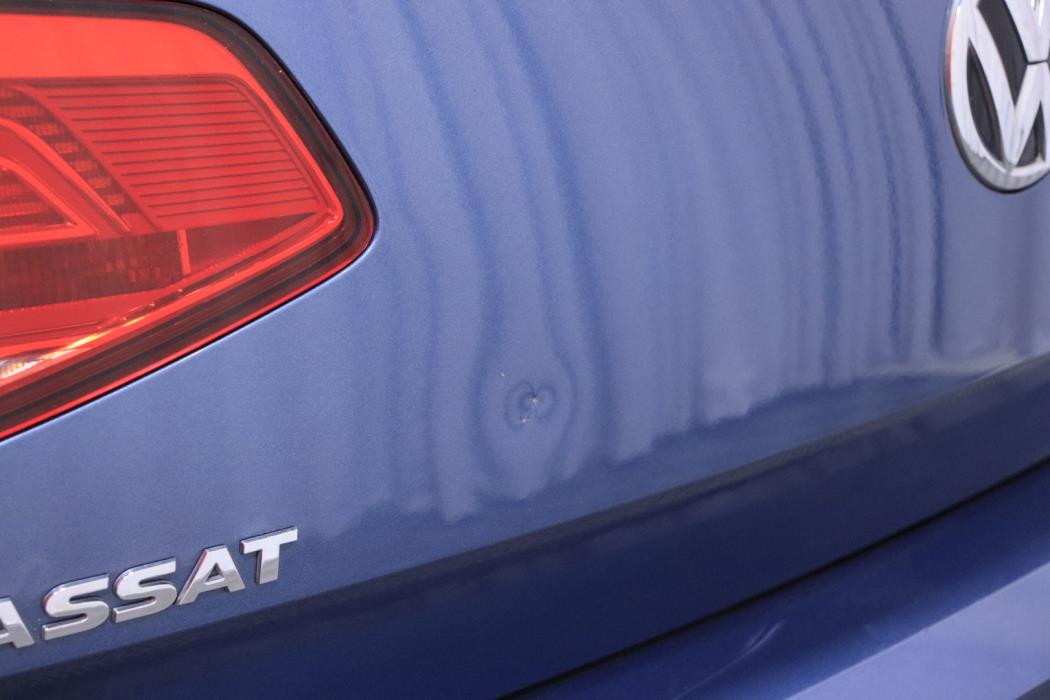 VOLKSWAGEN Passat 2017