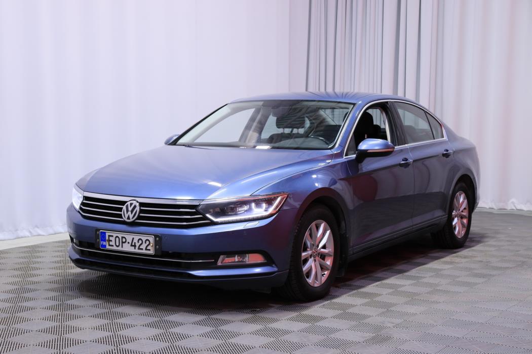 VOLKSWAGEN Passat 2017