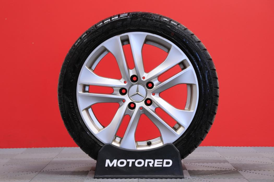 MERCEDES-BENZ C 2011