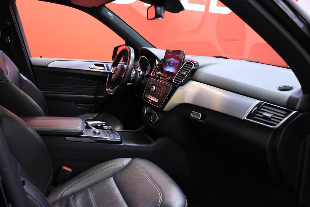 MERCEDES-BENZ GLE 2016