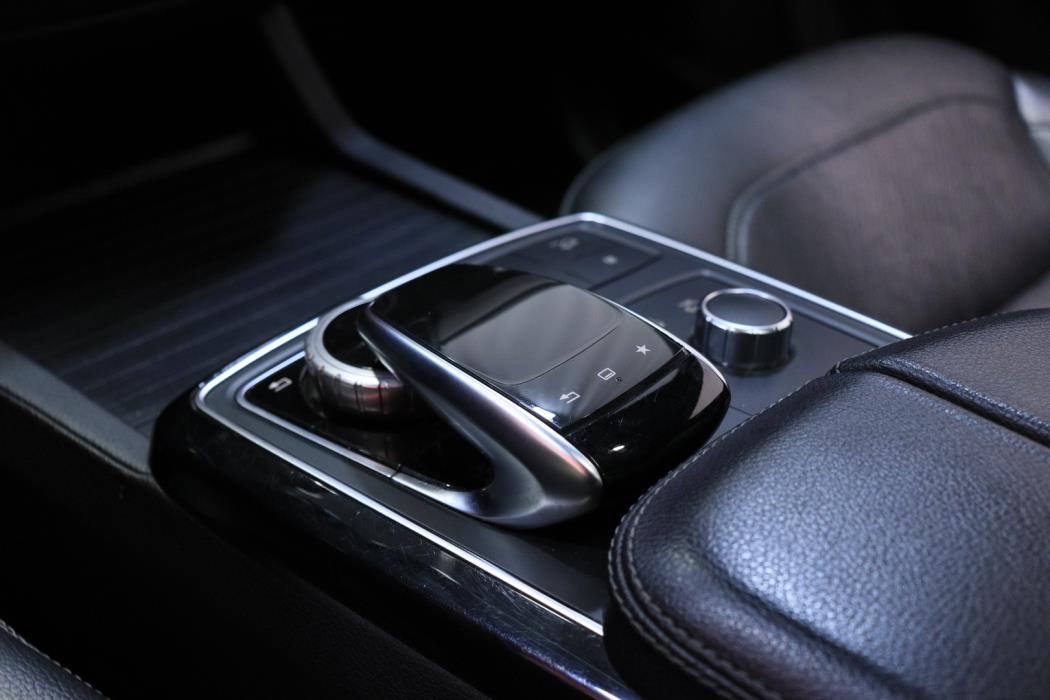 MERCEDES-BENZ GLE 2016