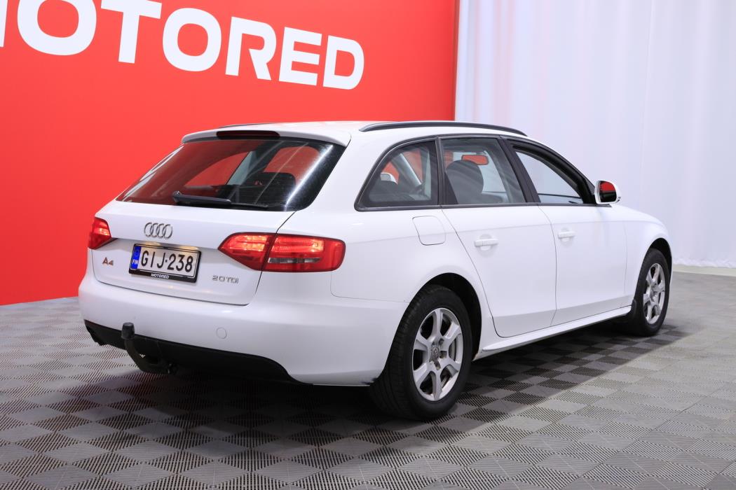AUDI A4 2009