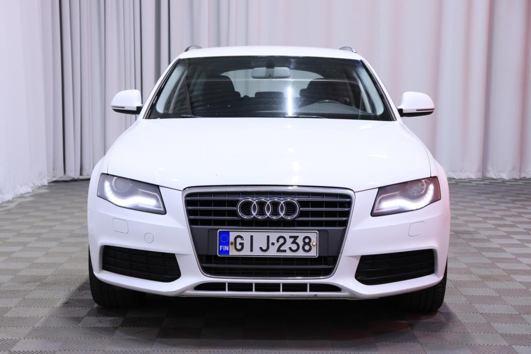 AUDI A4 2009