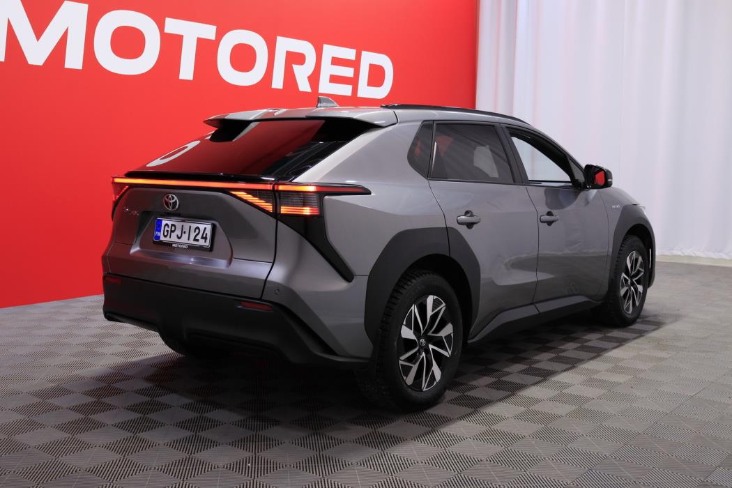 TOYOTA bZ4X 2023