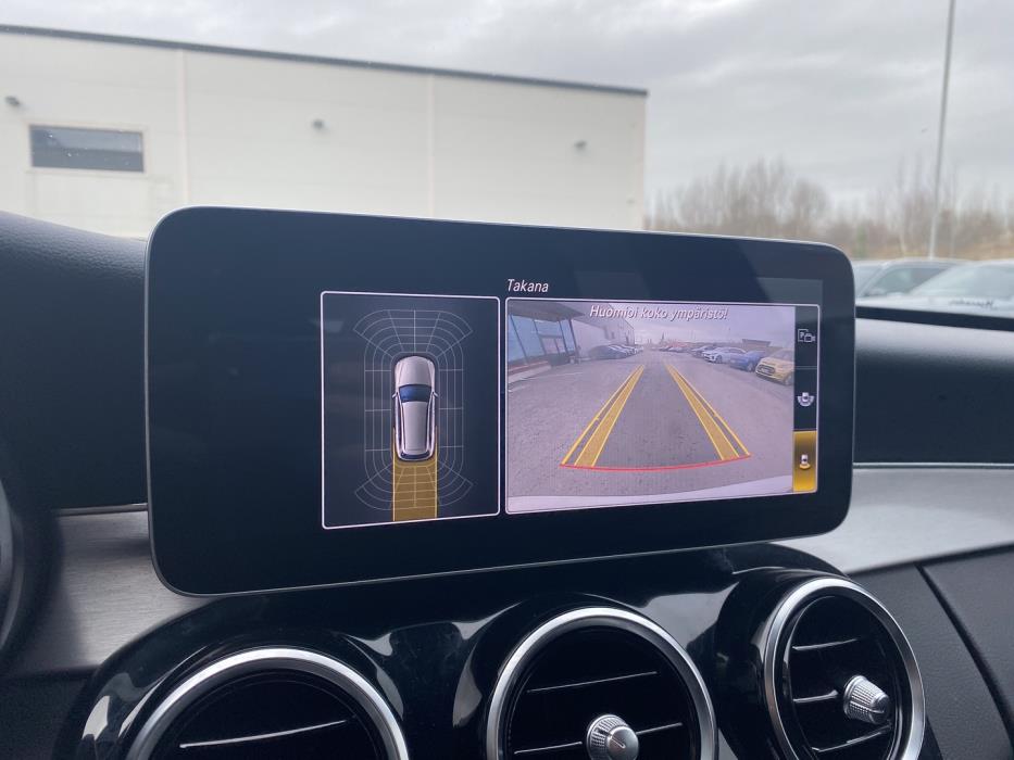 MERCEDES-BENZ C 2020