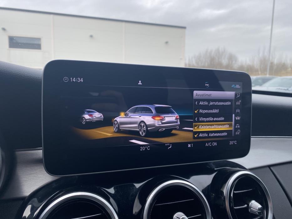 MERCEDES-BENZ C 2020