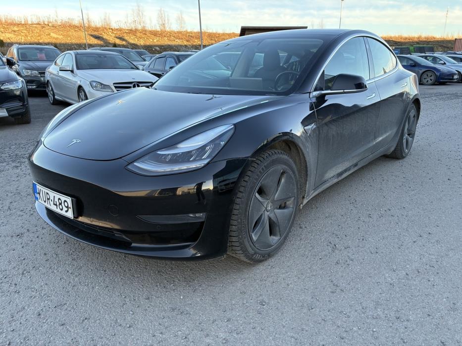 TESLA Model 3 2019