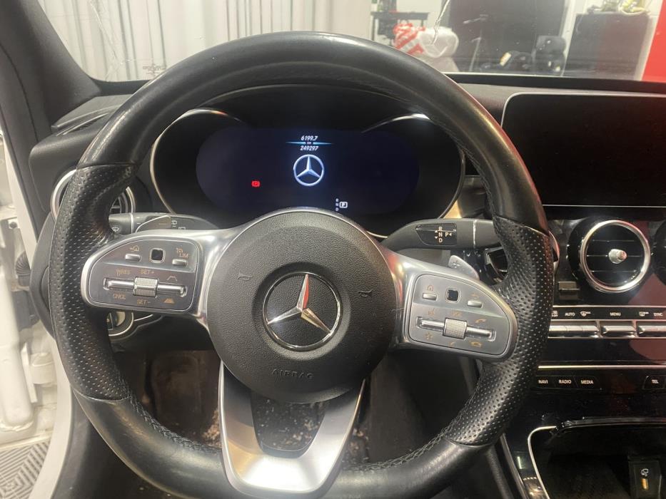 MERCEDES-BENZ C 2019