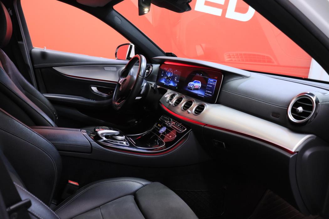 MERCEDES-BENZ E 2017