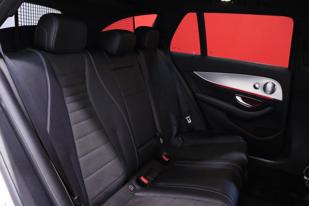 MERCEDES-BENZ E 2017