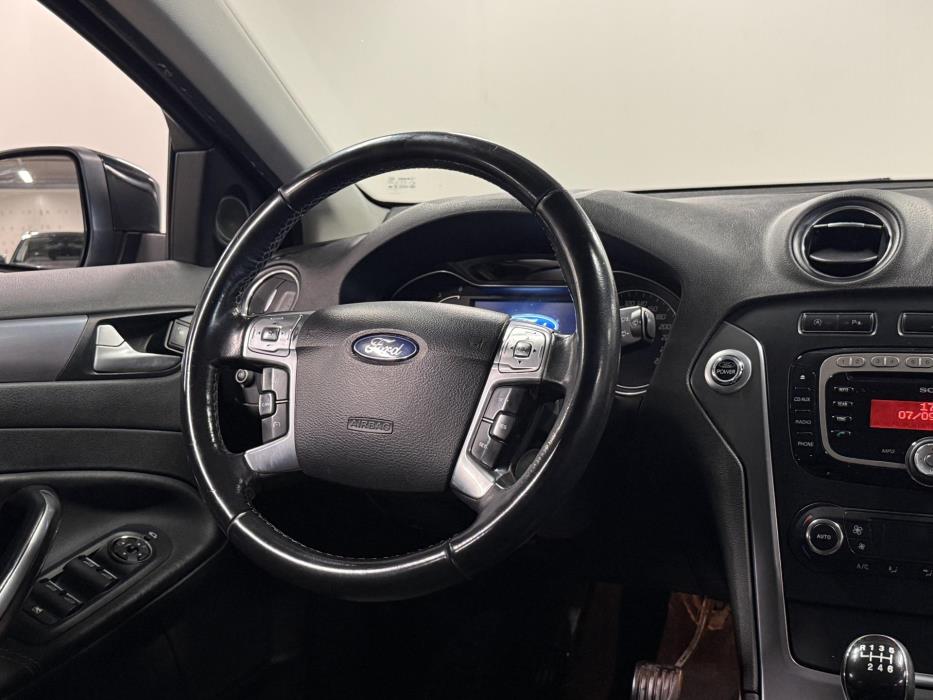 FORD Mondeo 2013
