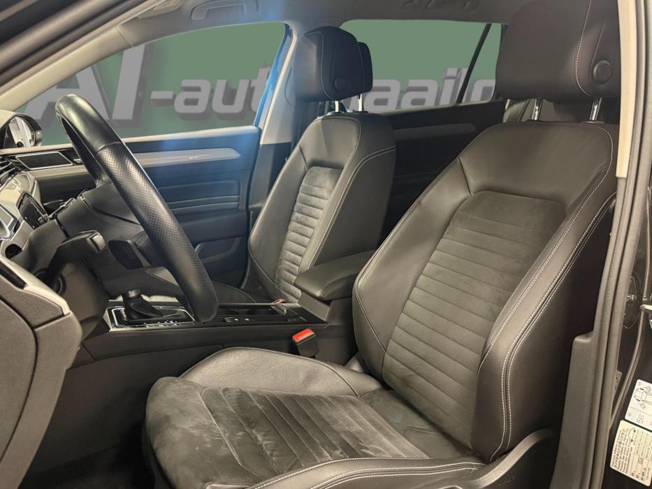 VOLKSWAGEN Passat 2019