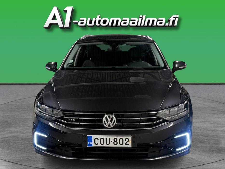 VOLKSWAGEN Passat 2019