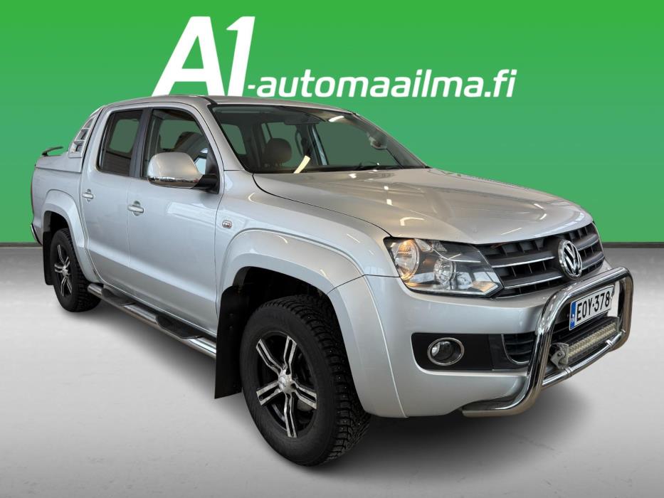 VOLKSWAGEN Amarok 2012
