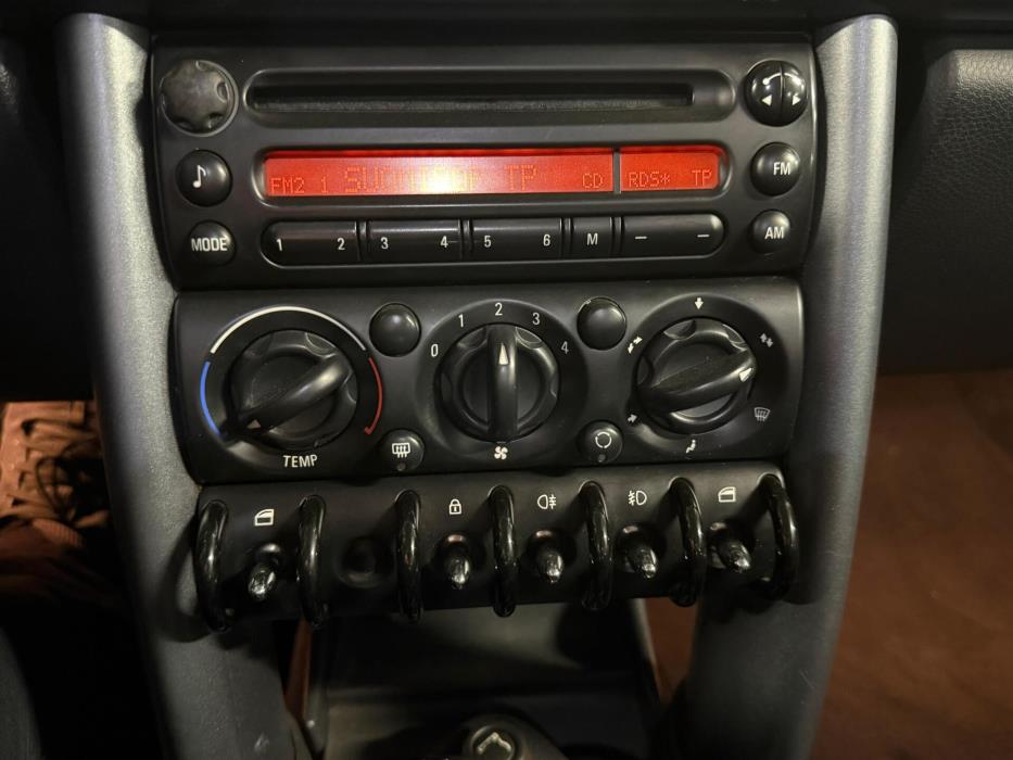 MINI One 2005