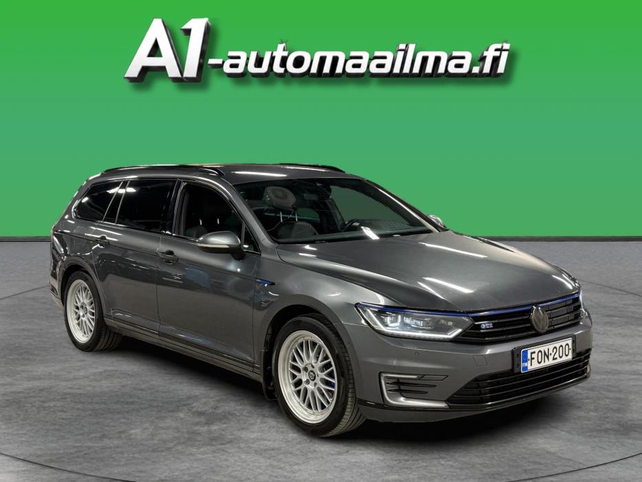 VOLKSWAGEN Passat 2016