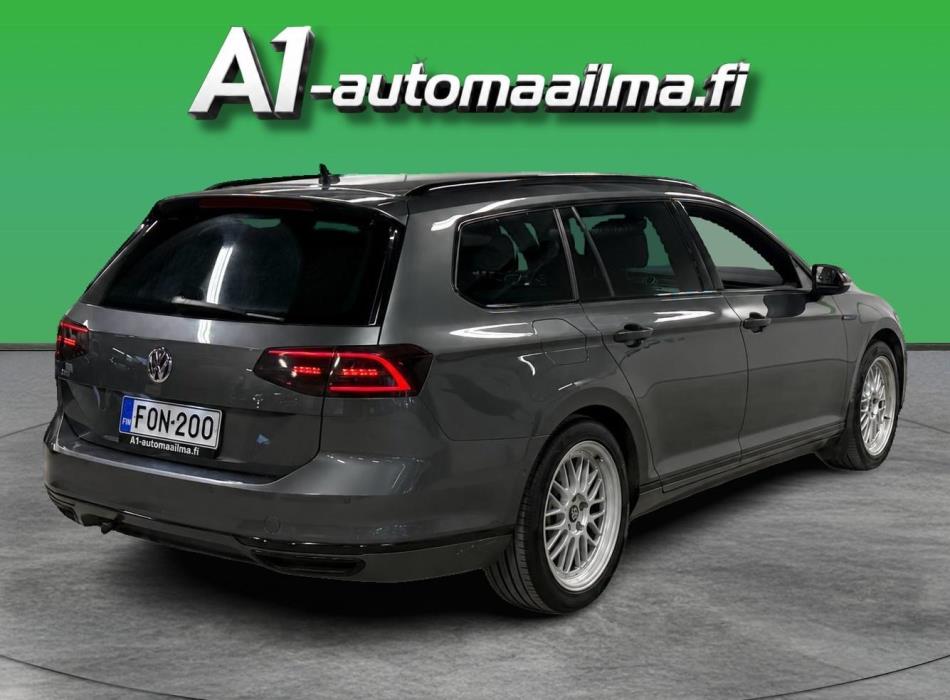 VOLKSWAGEN Passat 2016