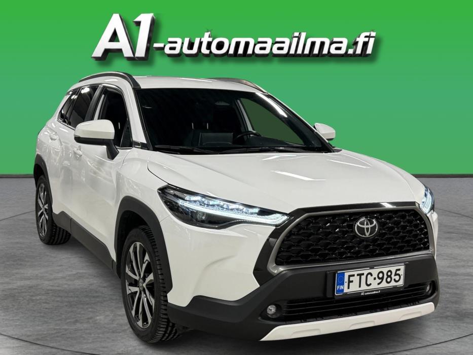 TOYOTA Corolla Cross 2024