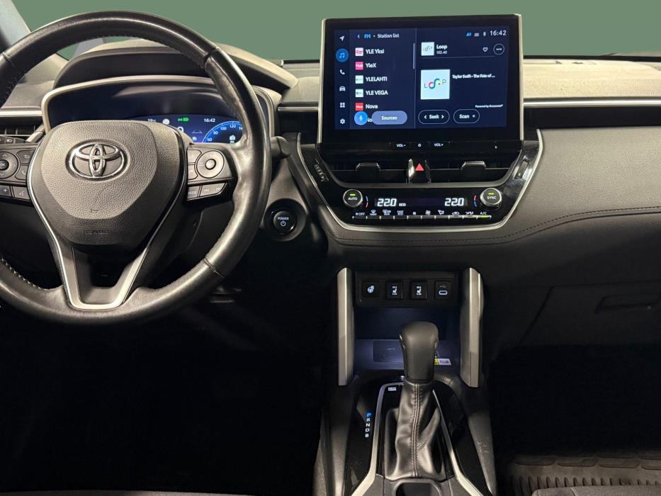 TOYOTA Corolla Cross 2024