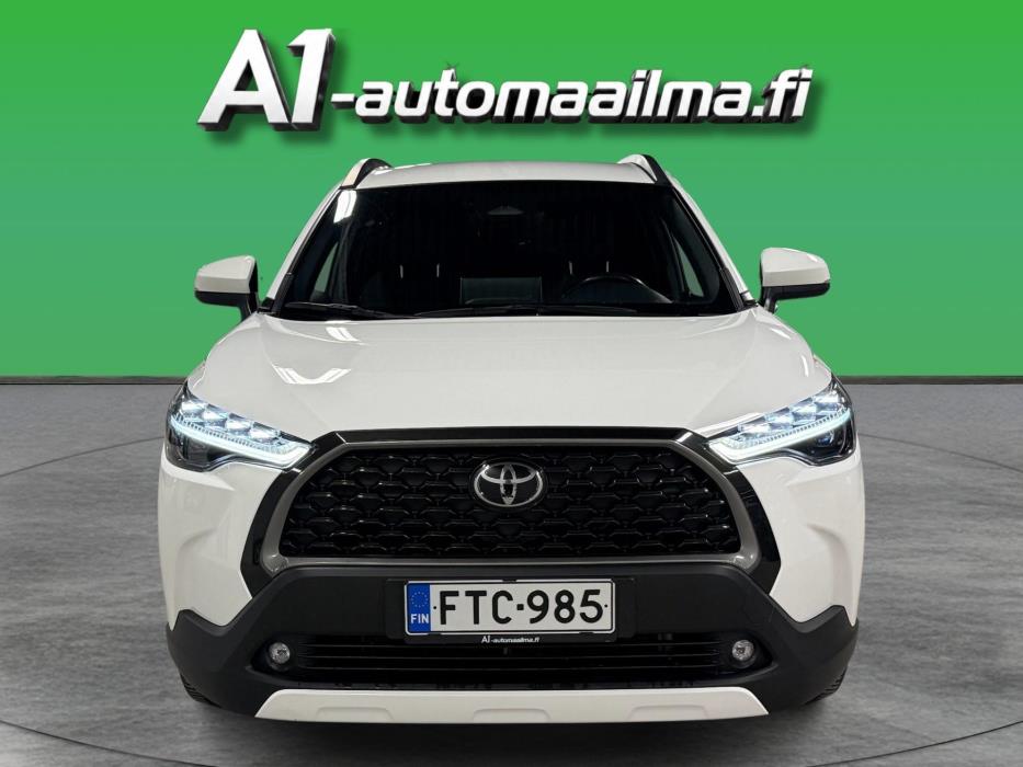TOYOTA Corolla Cross 2024