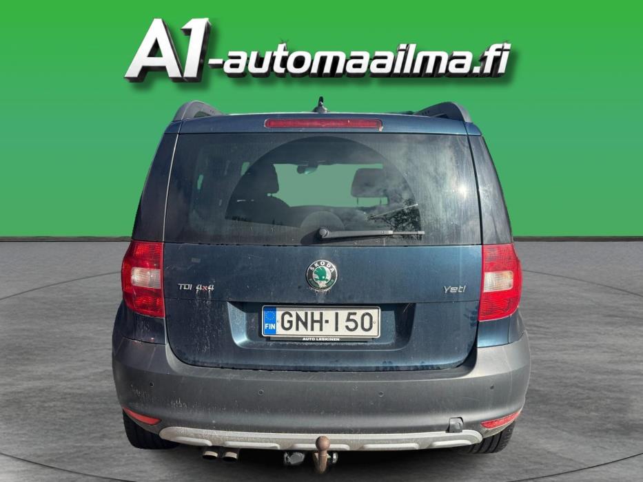 SKODA Yeti 2012