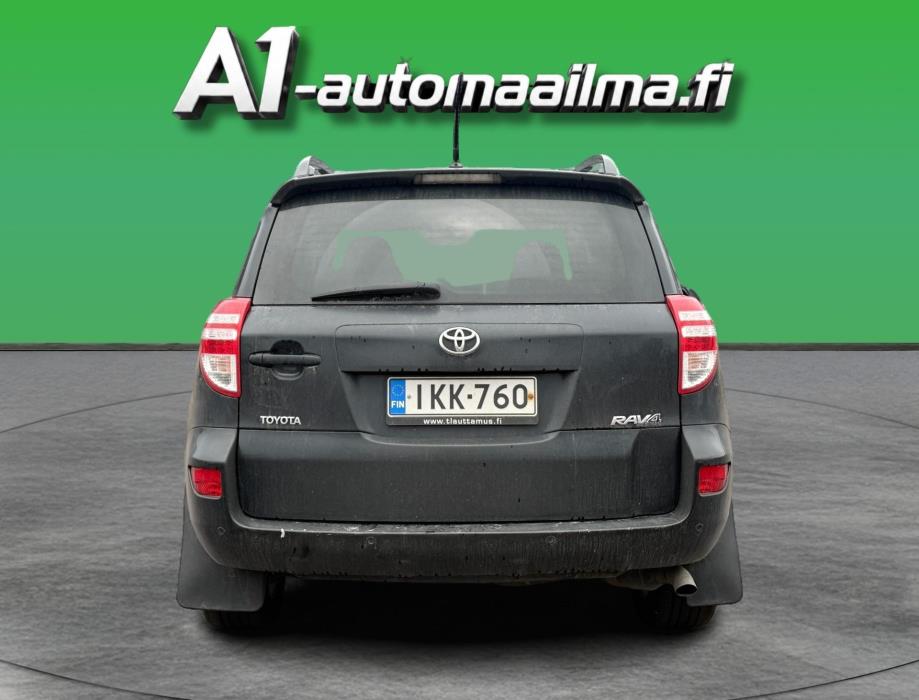 TOYOTA RAV4 2011