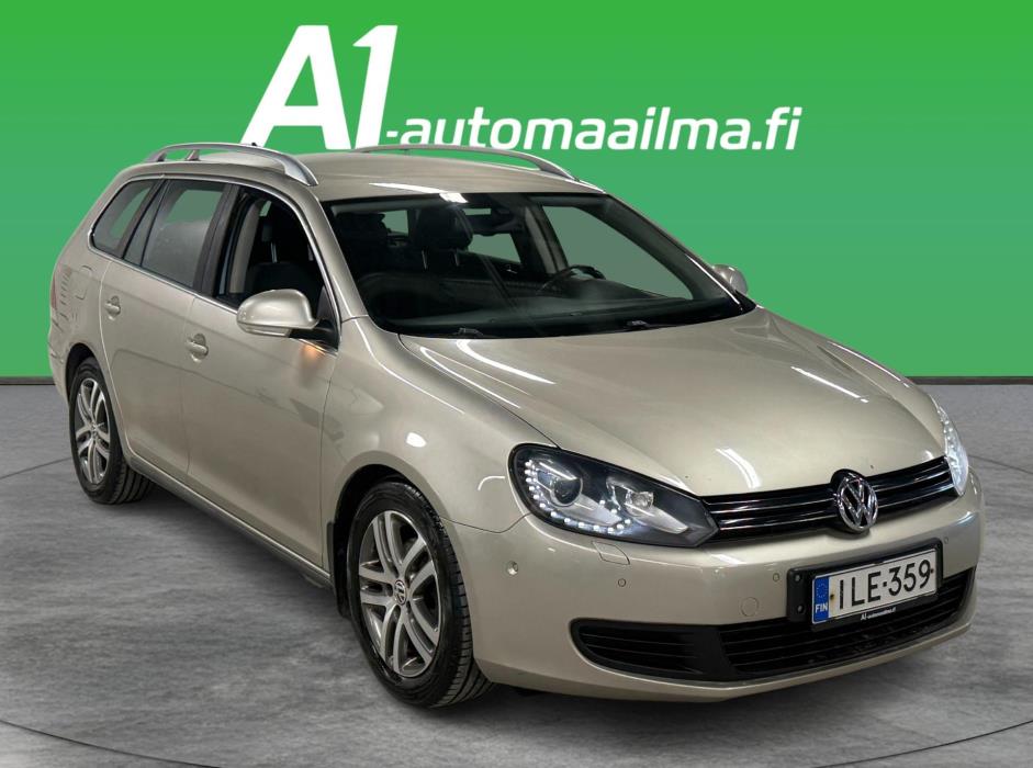 VOLKSWAGEN Golf 2013