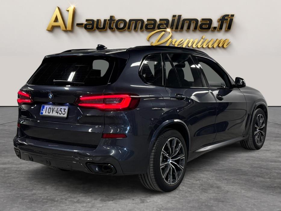 BMW X5 2021
