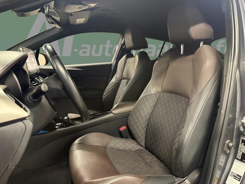 TOYOTA C-HR 2018