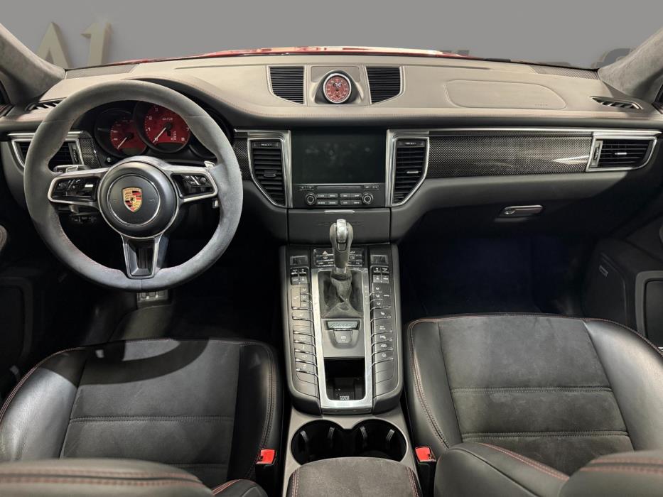 PORSCHE Macan 2017