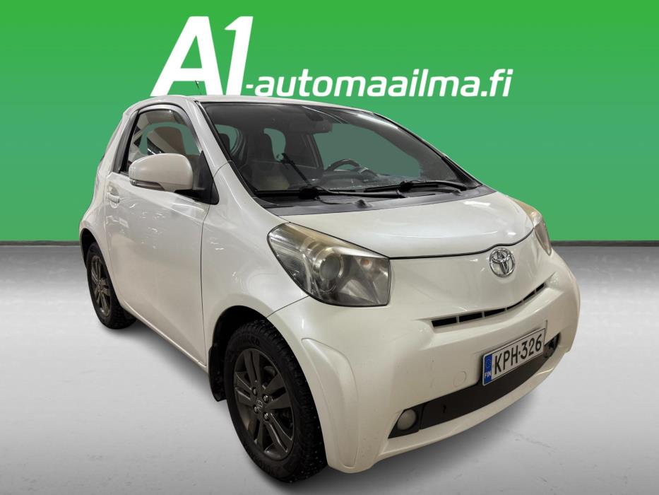 TOYOTA Iq 2010