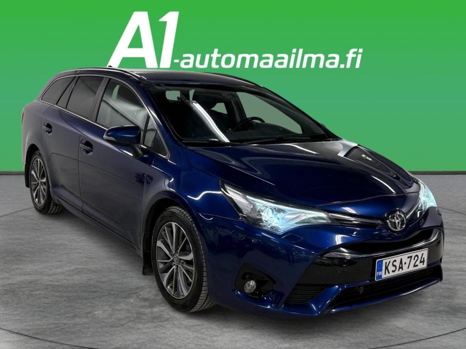 TOYOTA Avensis 2016